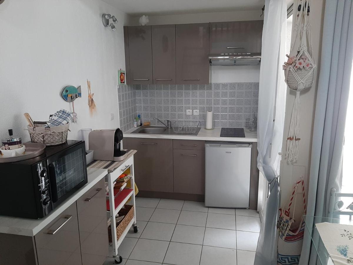 Isis 2 Joli Duplex Proche Plage Et Port - Clim Parking Loggia Et Balcon 圣西普里安 外观 照片