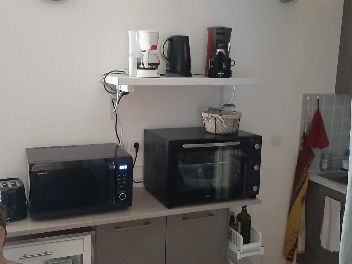 Isis 2 Joli Duplex Proche Plage Et Port - Clim Parking Loggia Et Balcon 圣西普里安 外观 照片